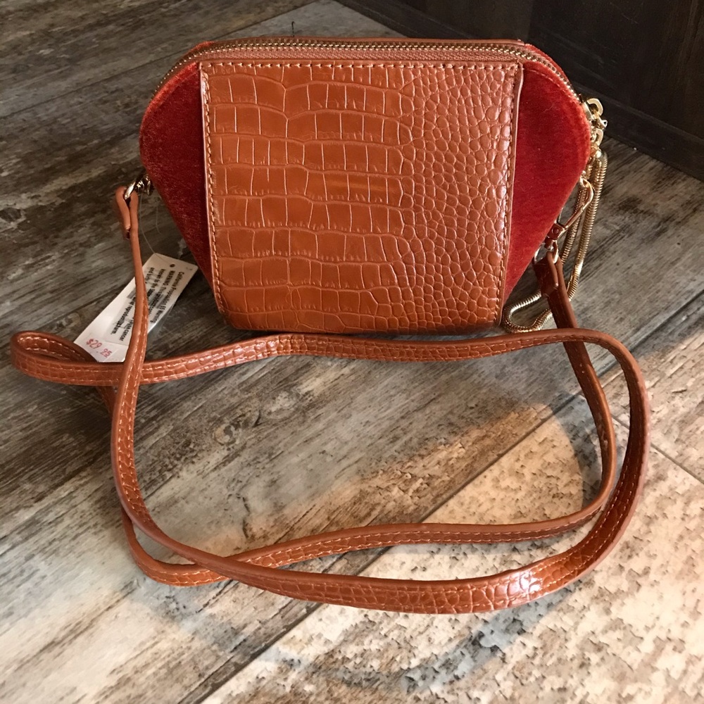 Street Level Burnt Orange Wristlet/Crossbody